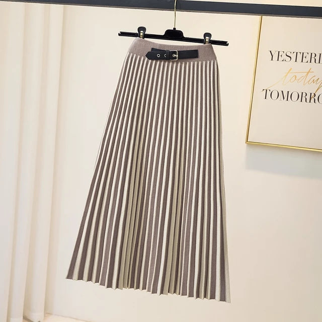 we26 Slim Striped Knitted Midi Long Skirt