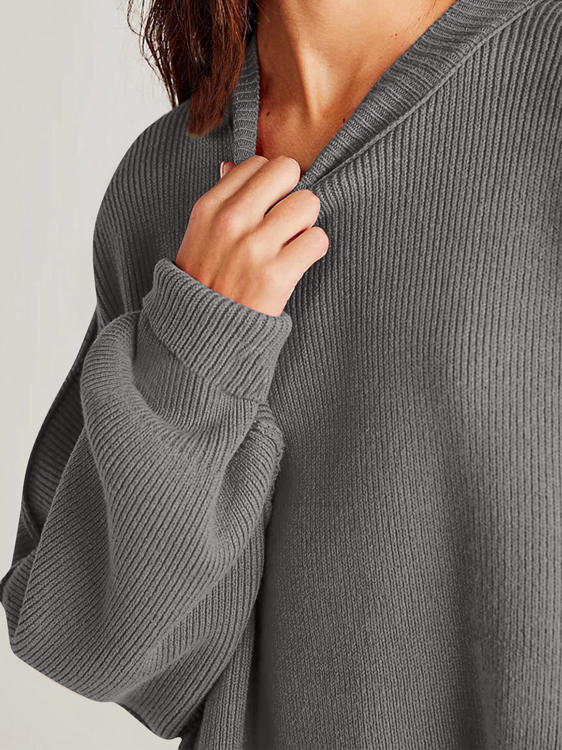 we81 Side Slit Round Neck Long Sleeve Sweater