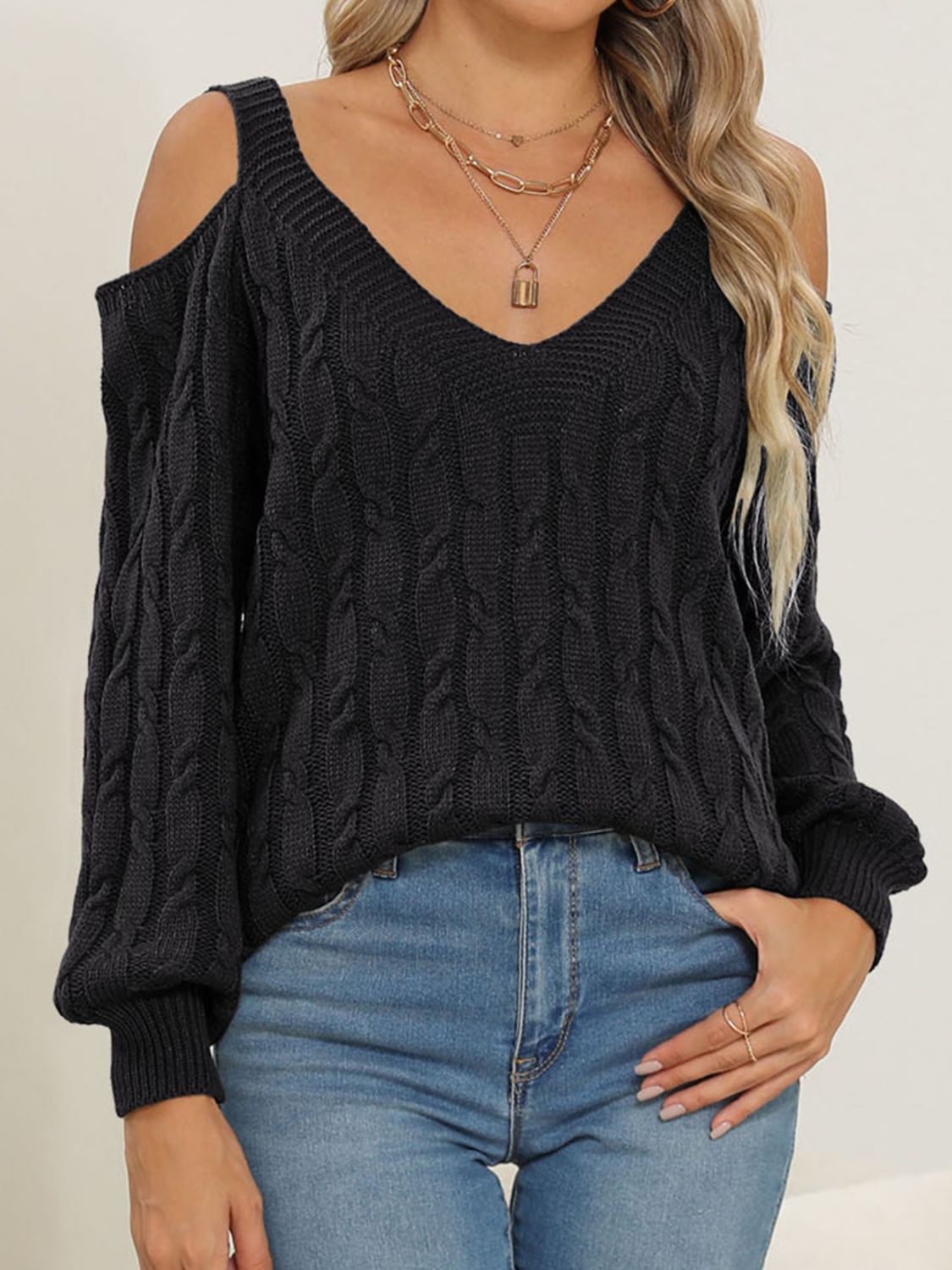 we63 Knit V-Neck Cutout Long Sleeve Sweater