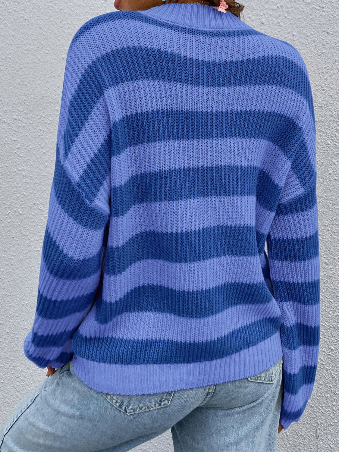 we35 Two-Tone Striped Sweater