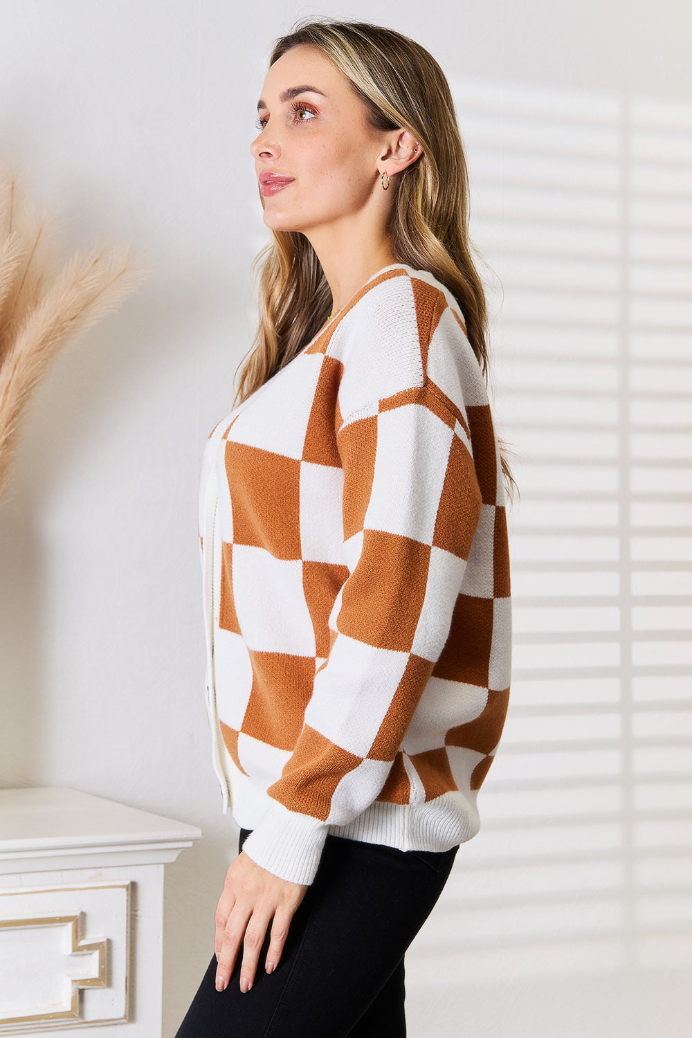 we68 Checkered V-Neck Dropped Shoulder Cardigan