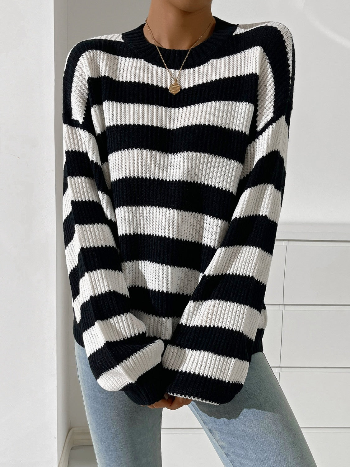 we35 Two-Tone Striped Sweater