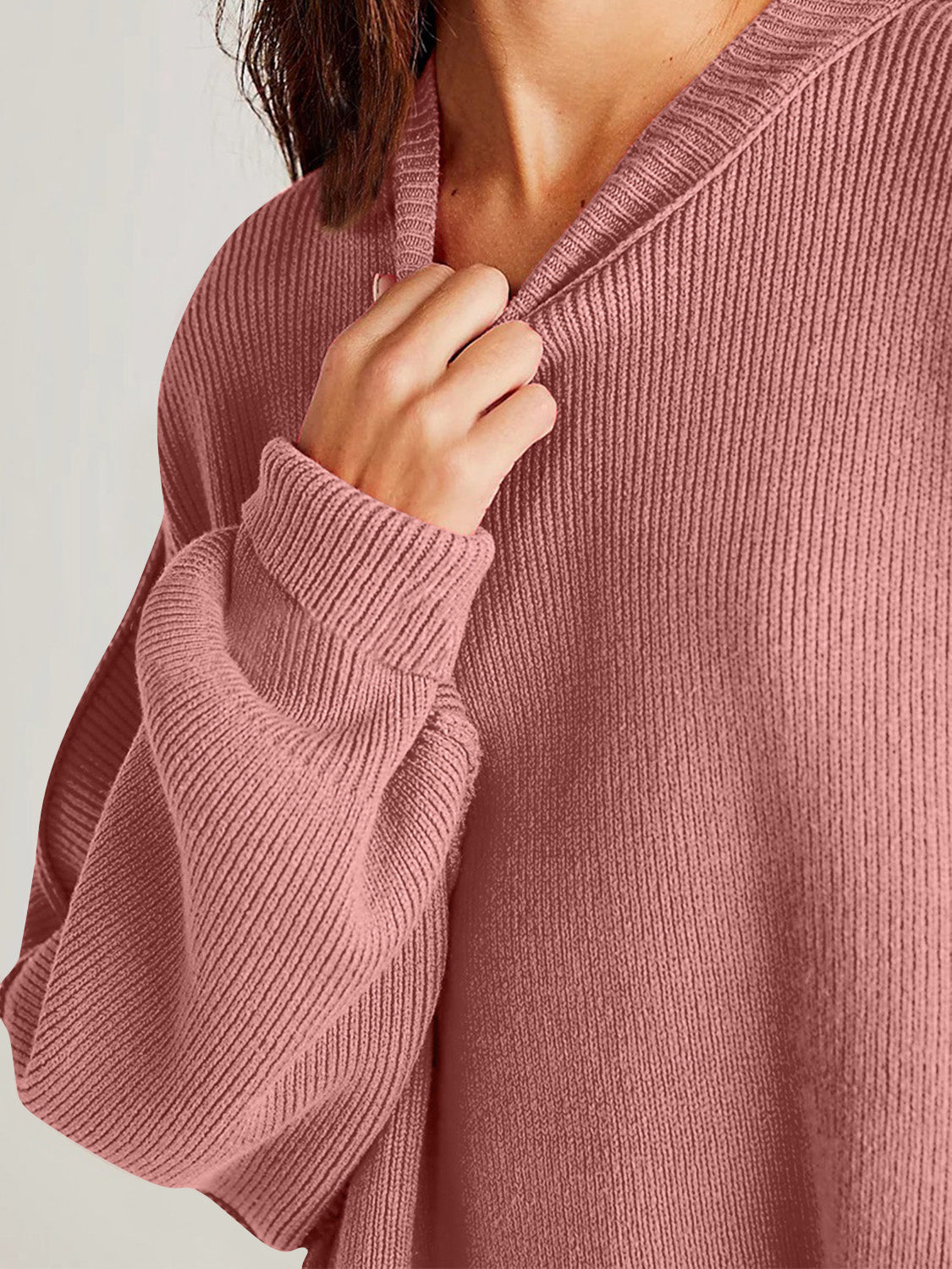 we81 Side Slit Round Neck Long Sleeve Sweater