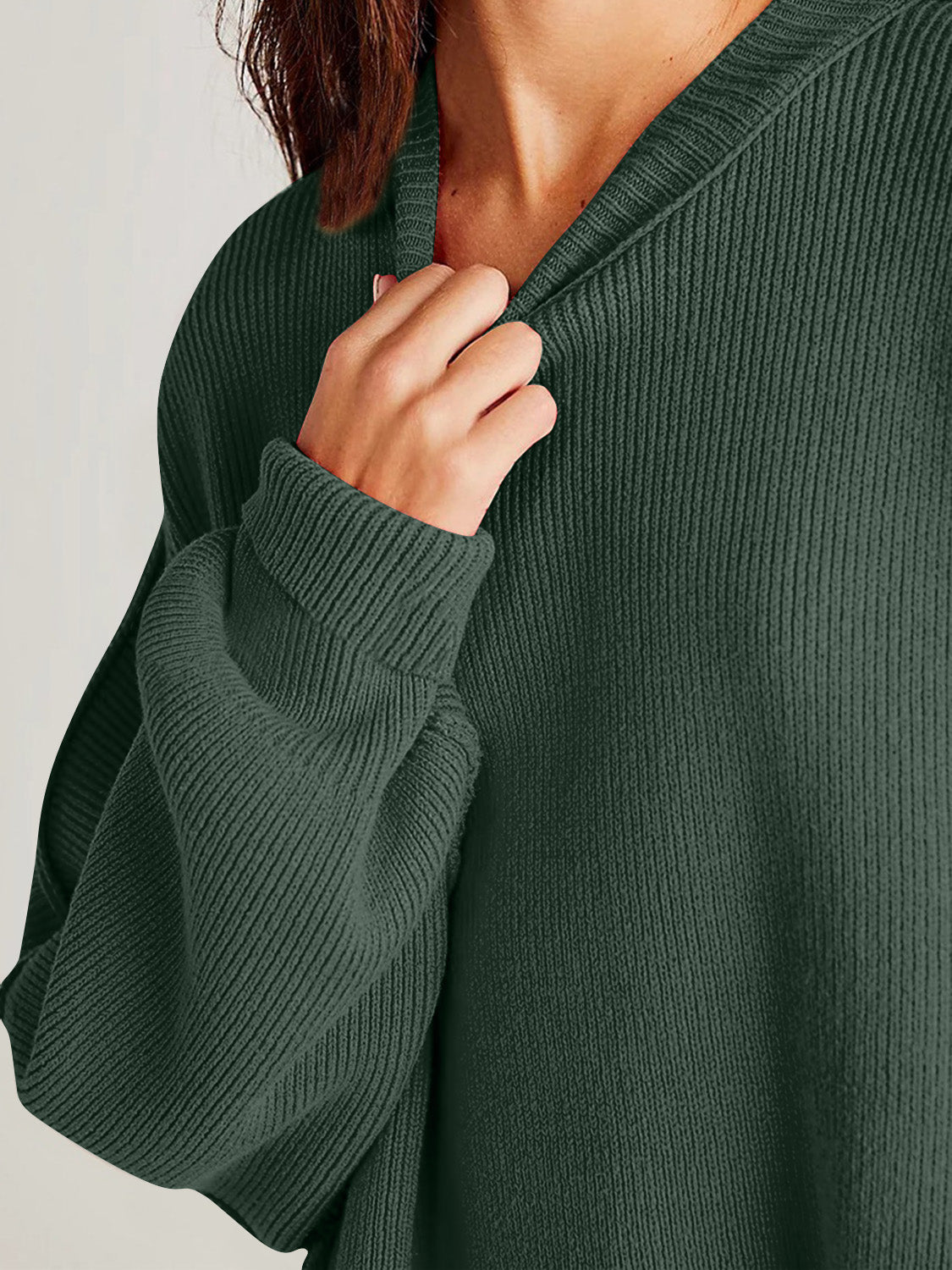 we81 Side Slit Round Neck Long Sleeve Sweater