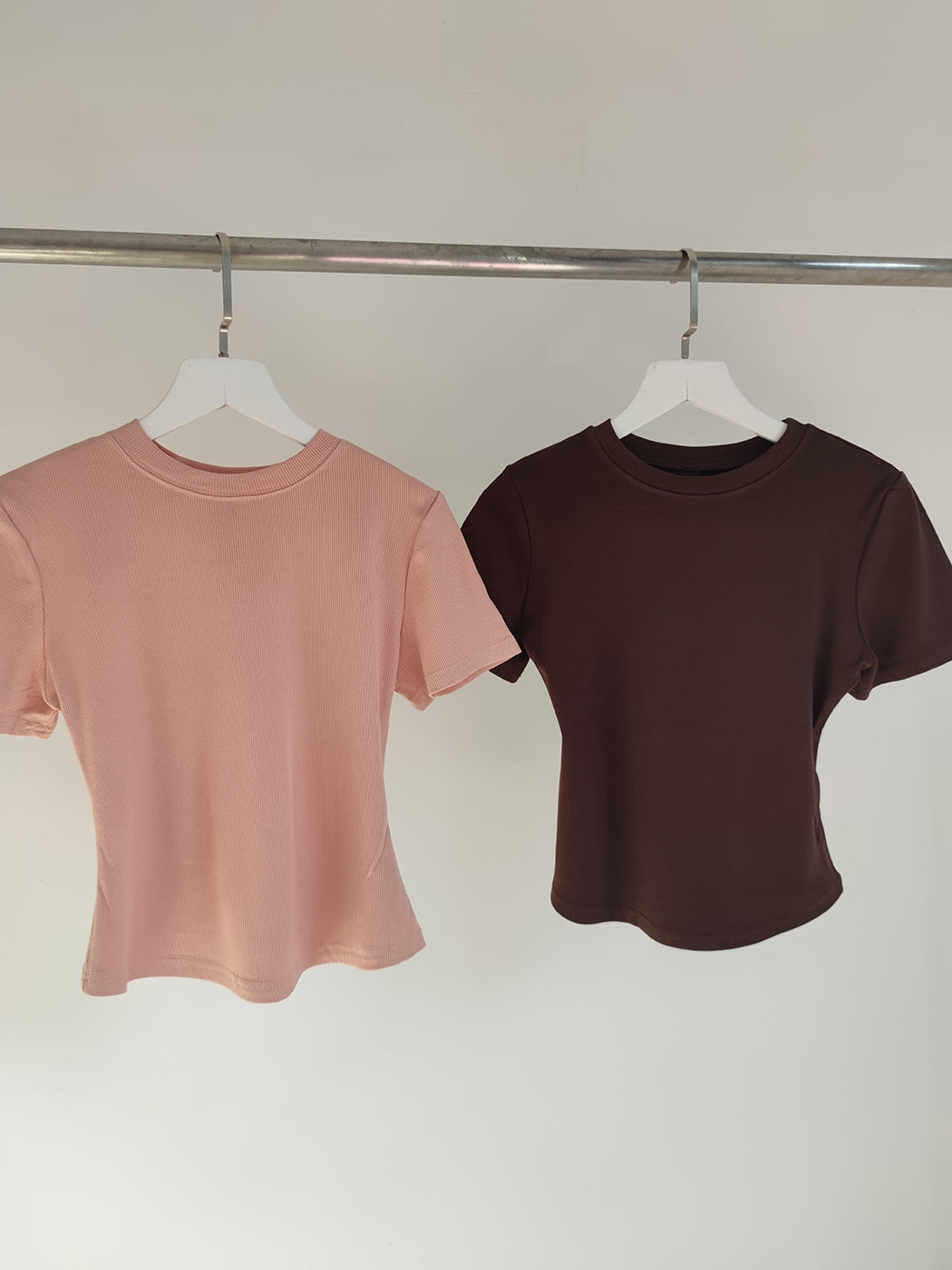 We108 Solid Color Ribbed Short Sleeve Women T-shirts Cotton Tees 12 Colors